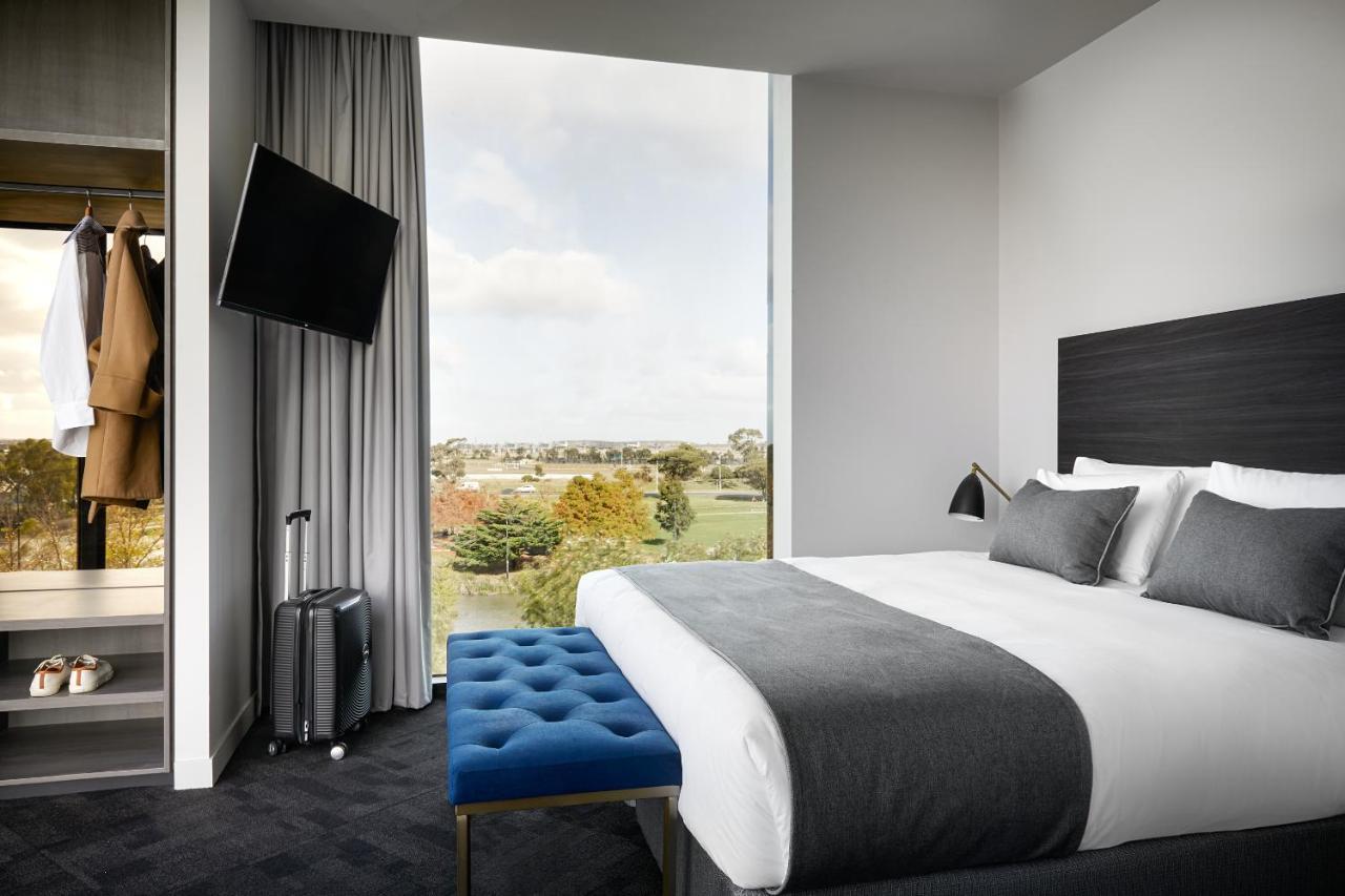 Punthill Caroline Springs Aparthotel Bagian luar foto